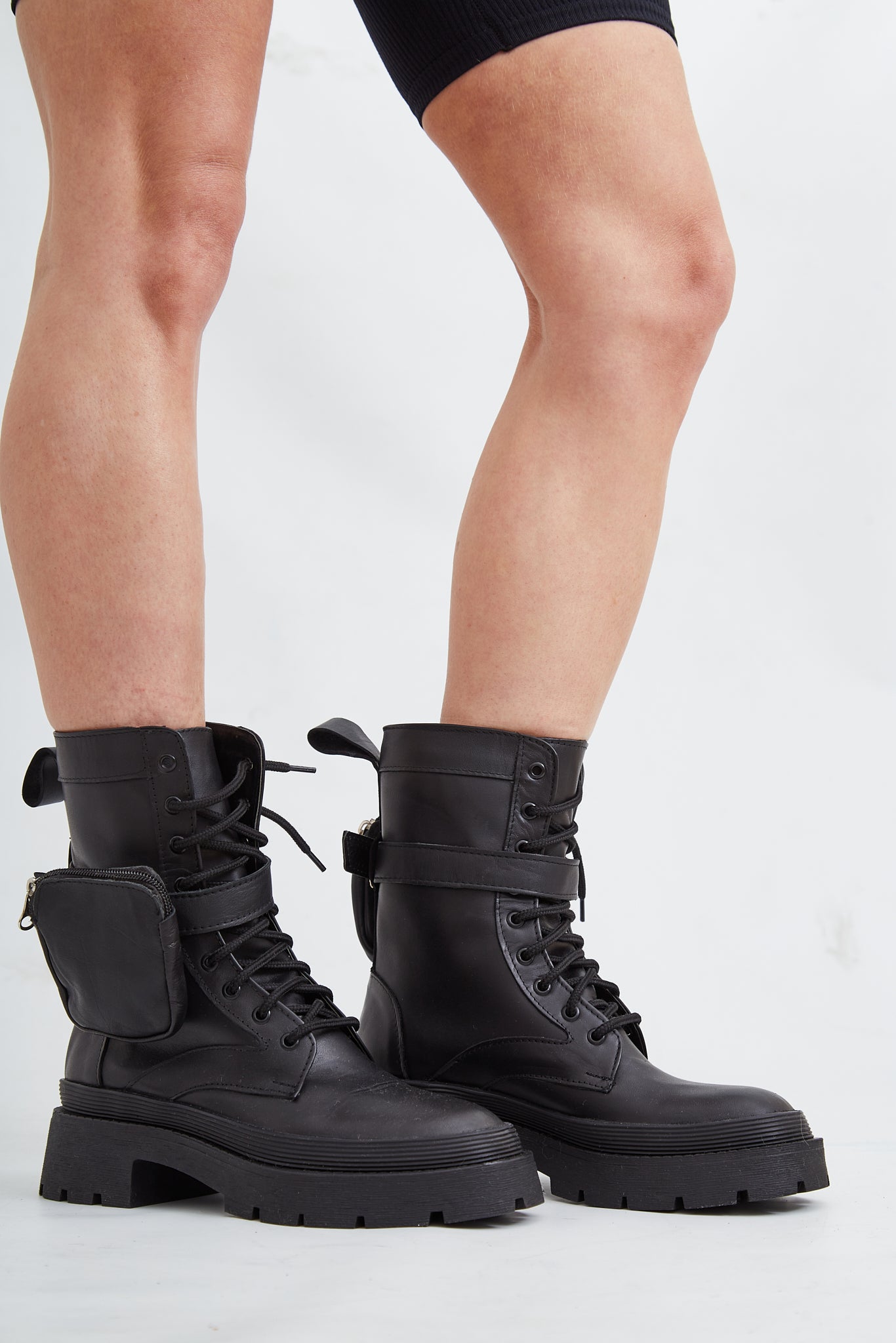 Borcegos Wagga Cuero (2x1)