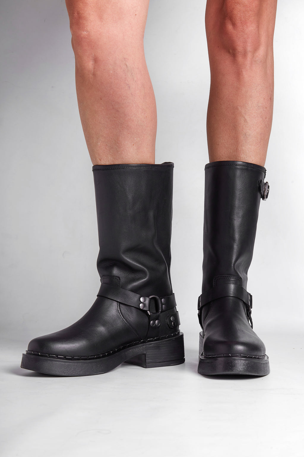 Borcego Artigas Cuero