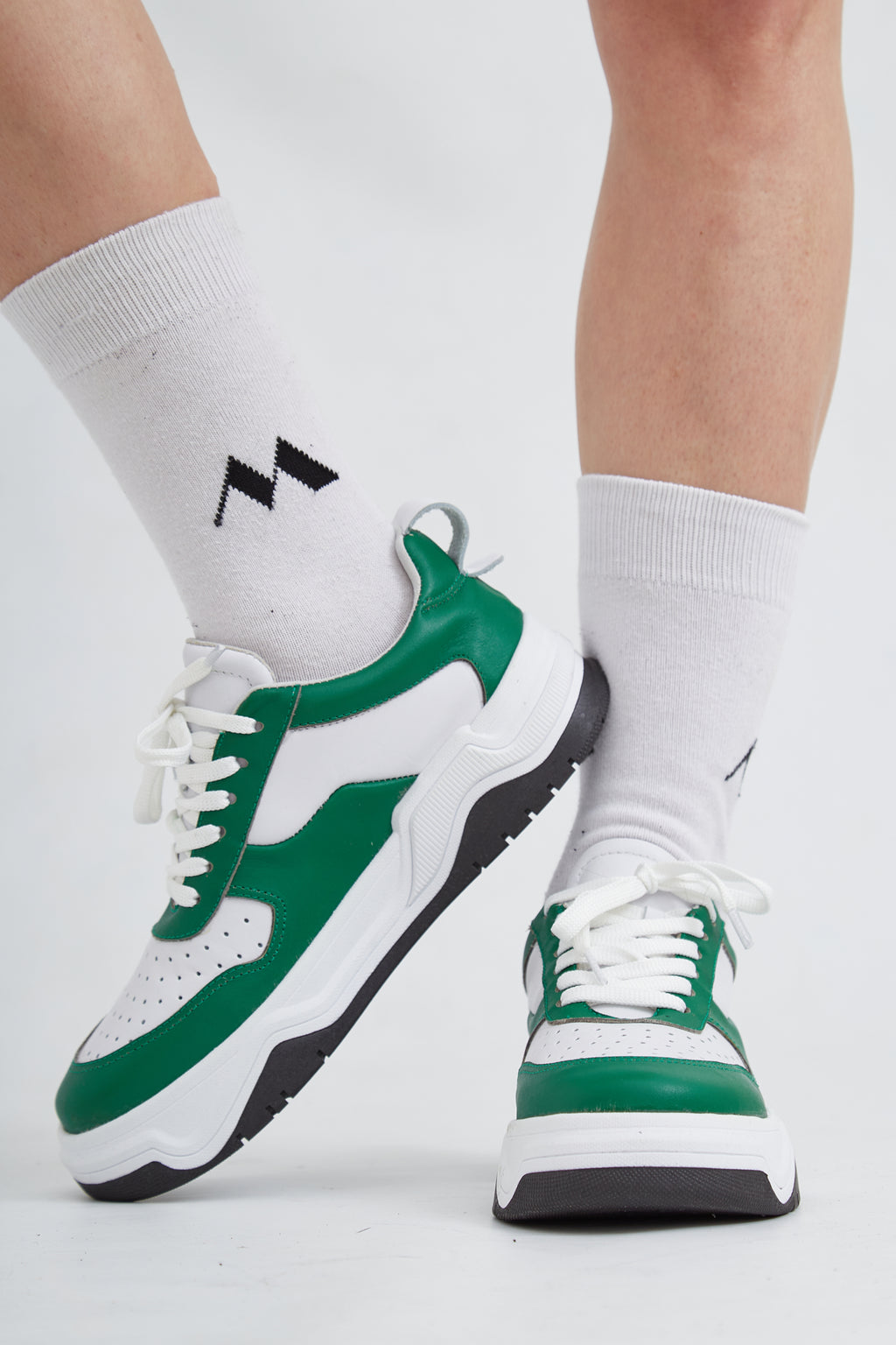 Zapatillas Casas Blancas y Verdes (2x1)