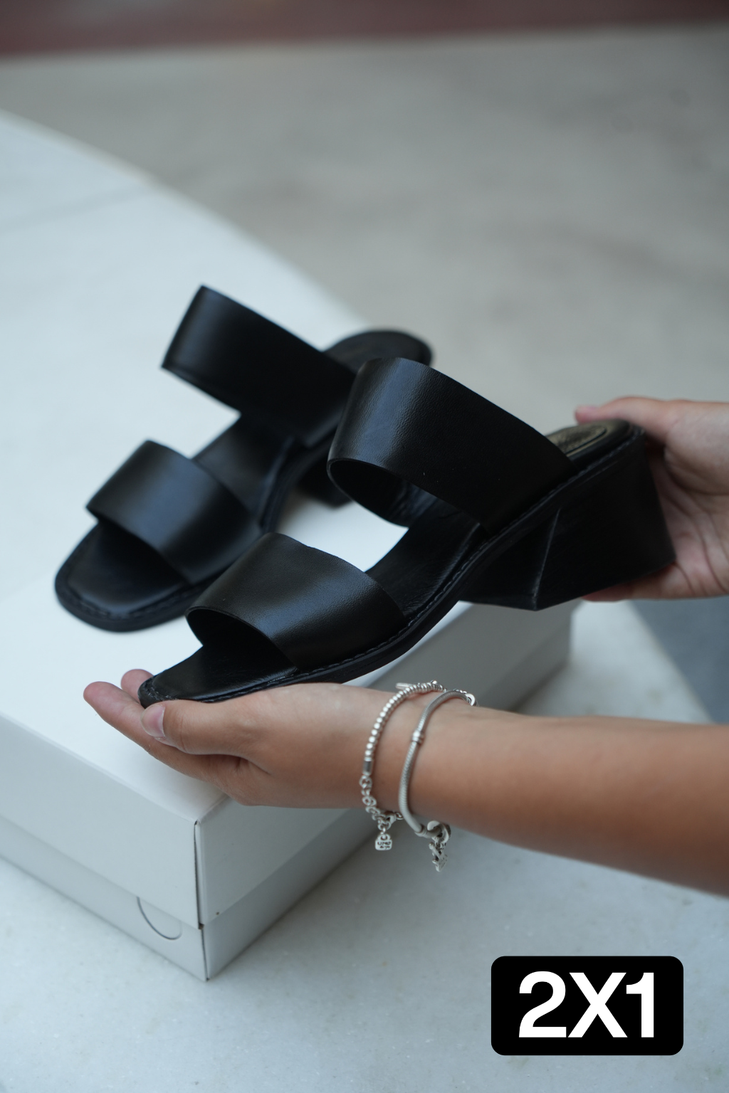 Sandalias Puli Negras Cuero (2x1)