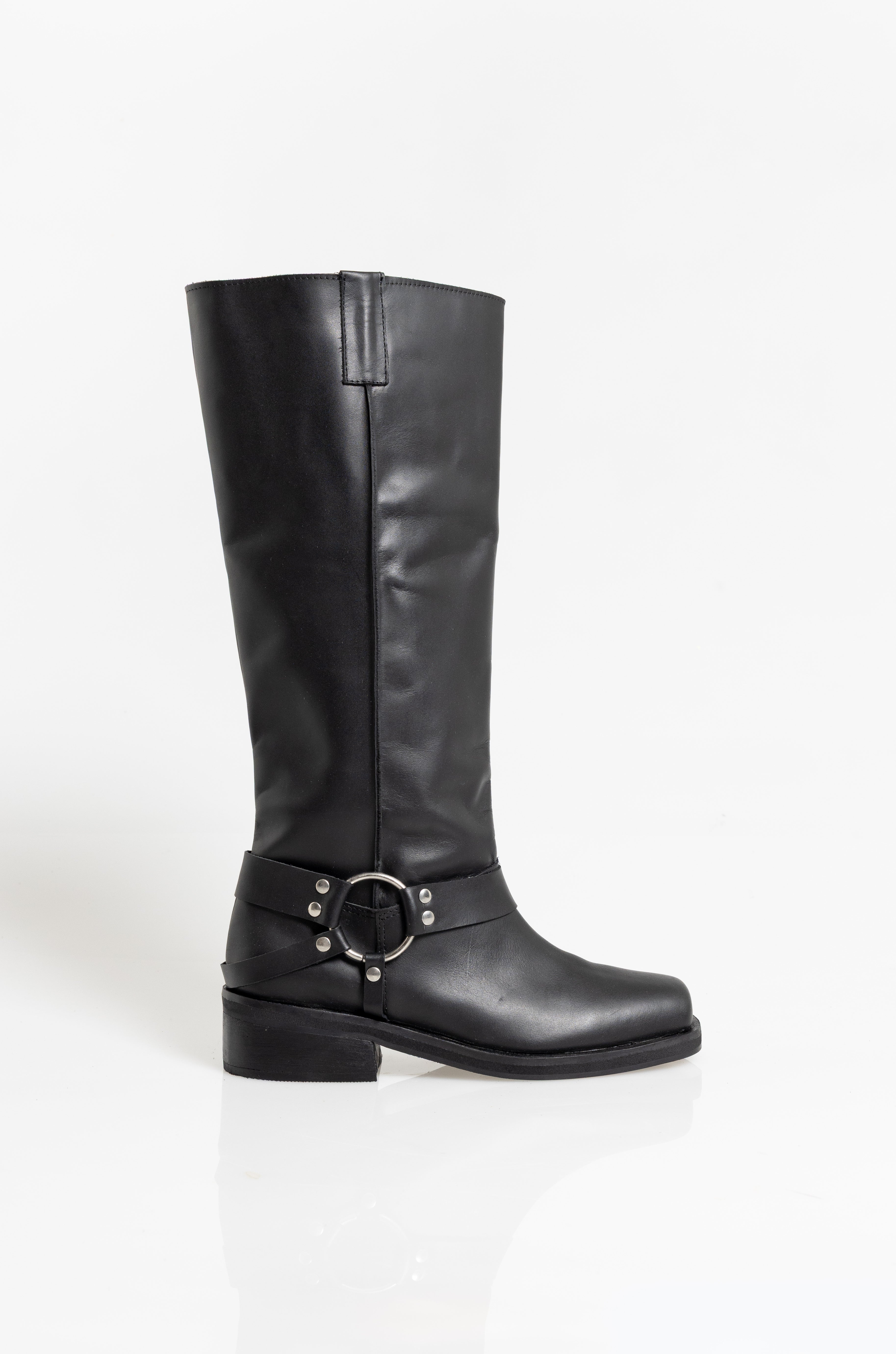 Botas Agoura Negras Cuero