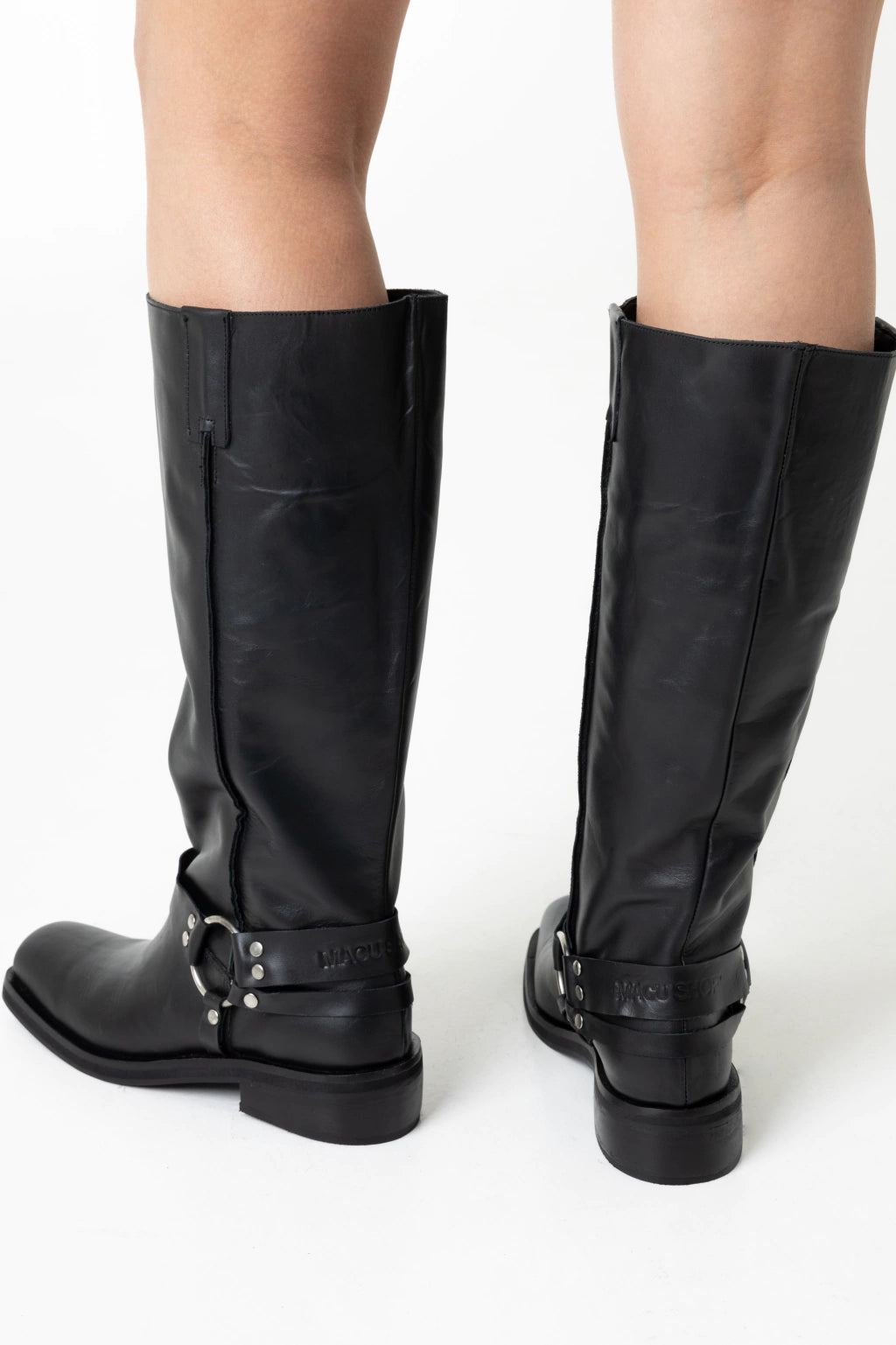 Botas Agoura Negras Cuero